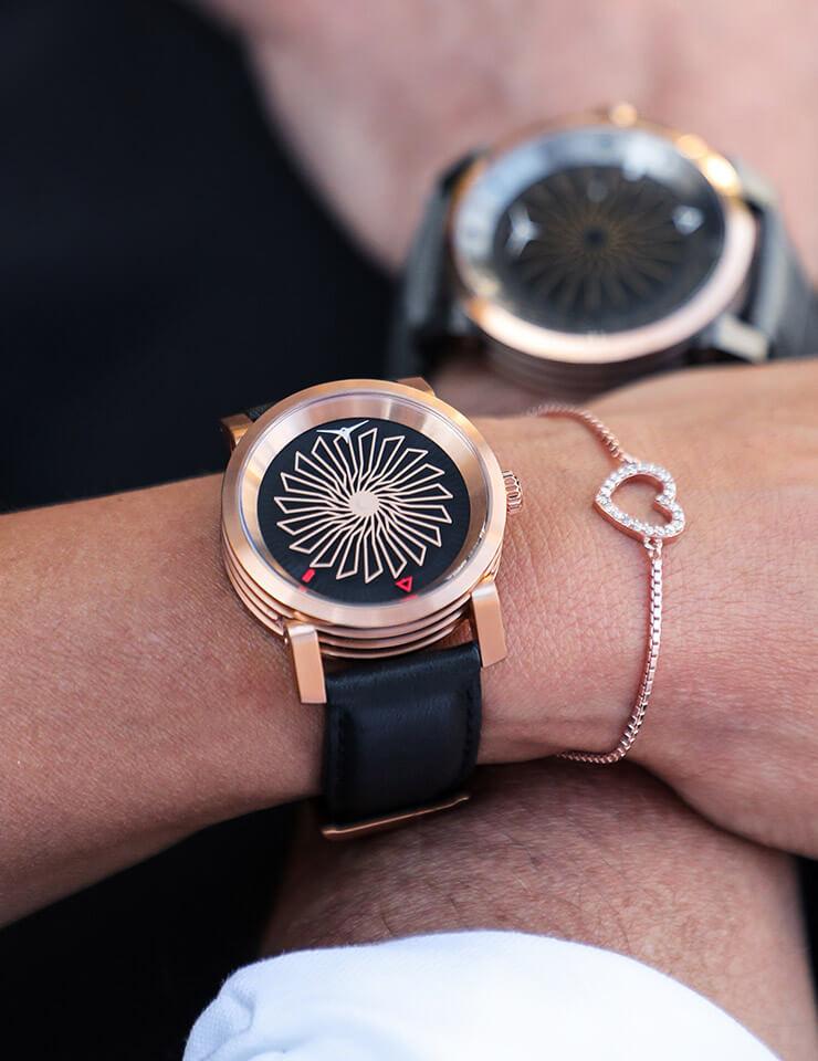 BLADE ROSE GOLD